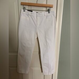 White Sloan cropped pants.  Banana Republic size 6P NWT
